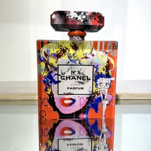 Flacon Chanel n°5, Marilyn et Betty, rouge