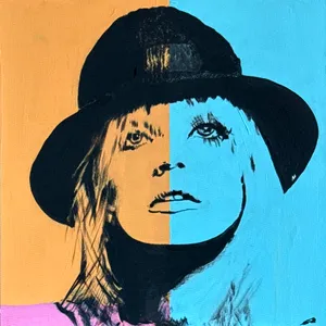 DOWNTOWN GIRL