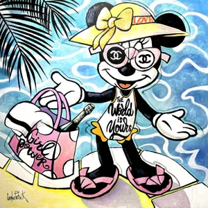 Minnie Mouse, hotel, pool, champagne and sunbathing