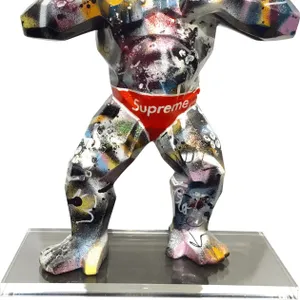Gorilla, wild King Kong, Supreme