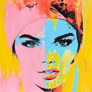 PASTELL WOMAN