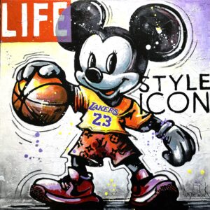 Mickey is a Lakers fan